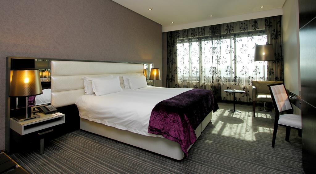 Coastlands Umhlanga Hotel And Convention Centre Дурбан Екстер'єр фото